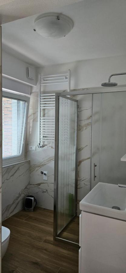 Apartment Sovdat 托尔明 外观 照片